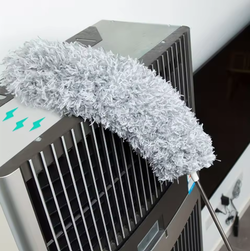 Extendable Microfiber Feather Duster